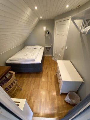 Rum 312 i Villa Solnedgången på Idöborg